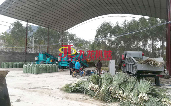 大型秸稈粉碎機(jī)